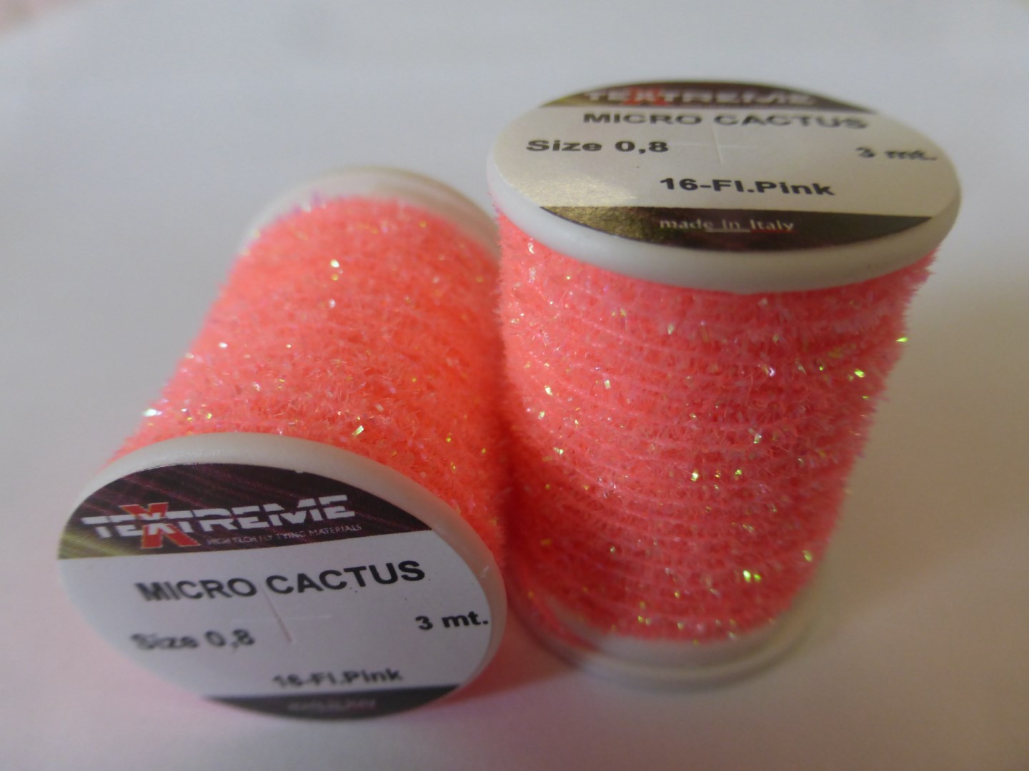 Micro Cactus 0,8 Fluo Pink (Spool 16)